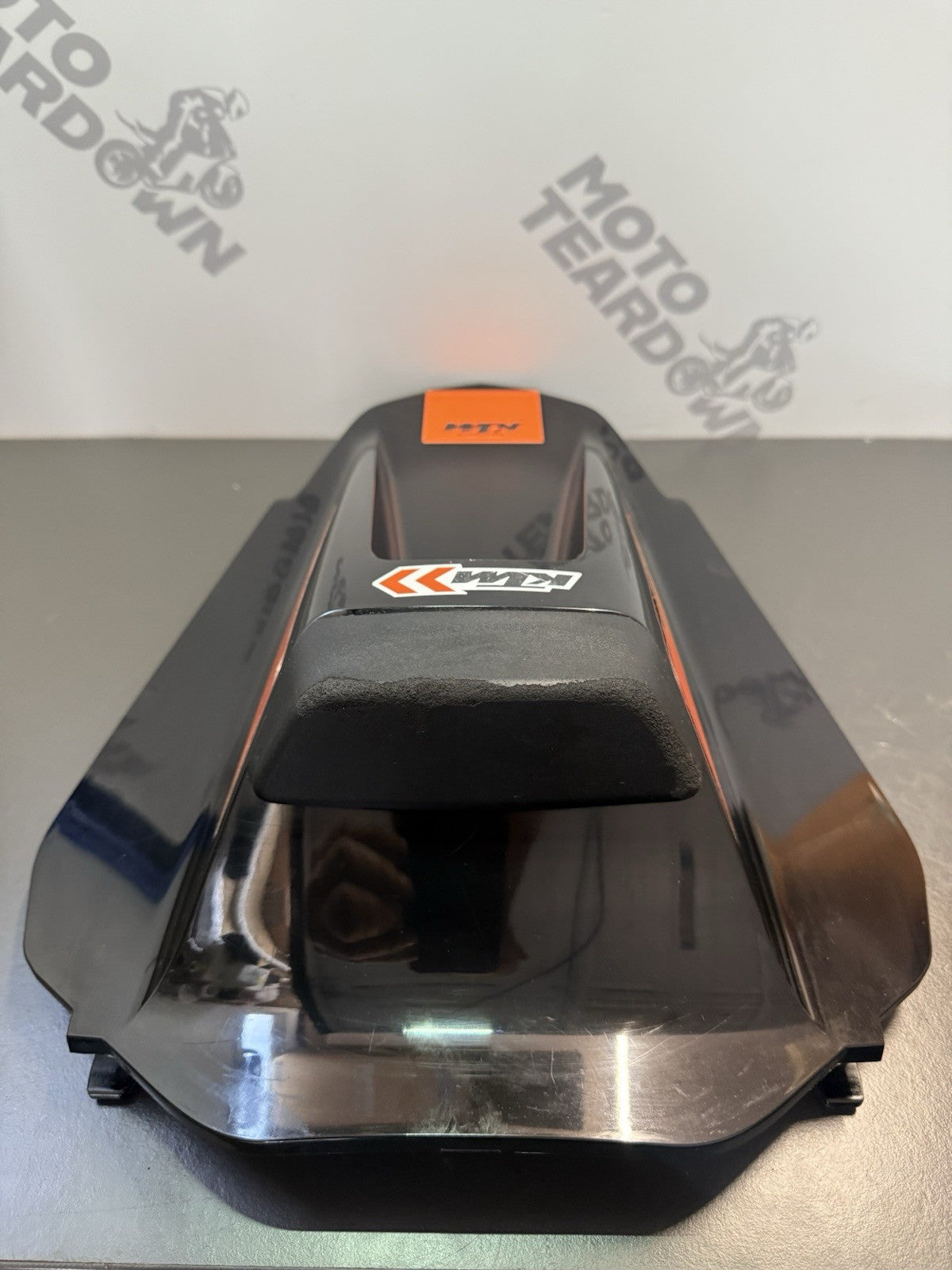 36dfe6e7-c1fd-4afe-98b3-be037f0ad3a1