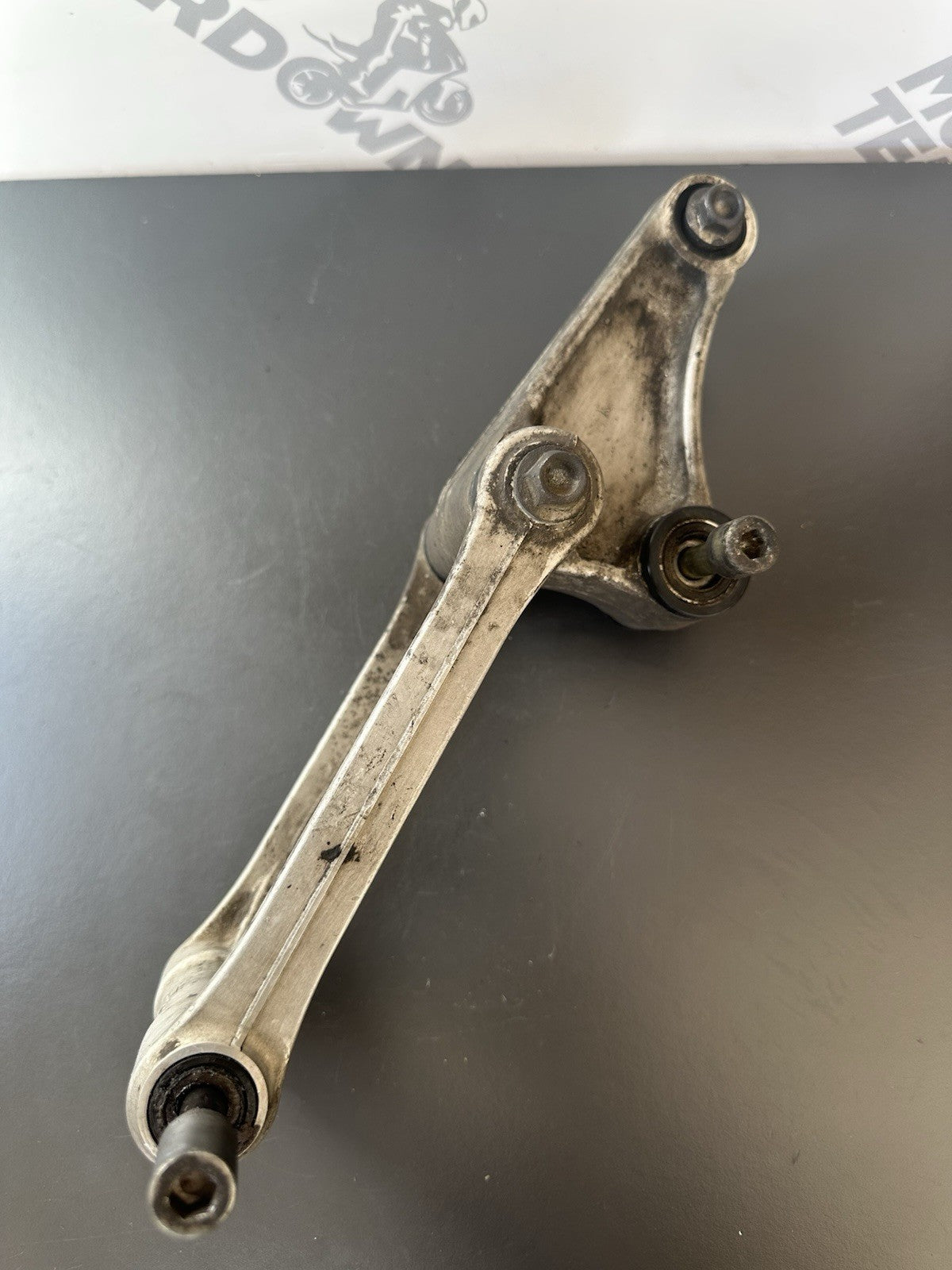 Honda CBR 1000 RR 2004 2005 Rear shock bottom linkage rod 52465-MEL-000 OEM