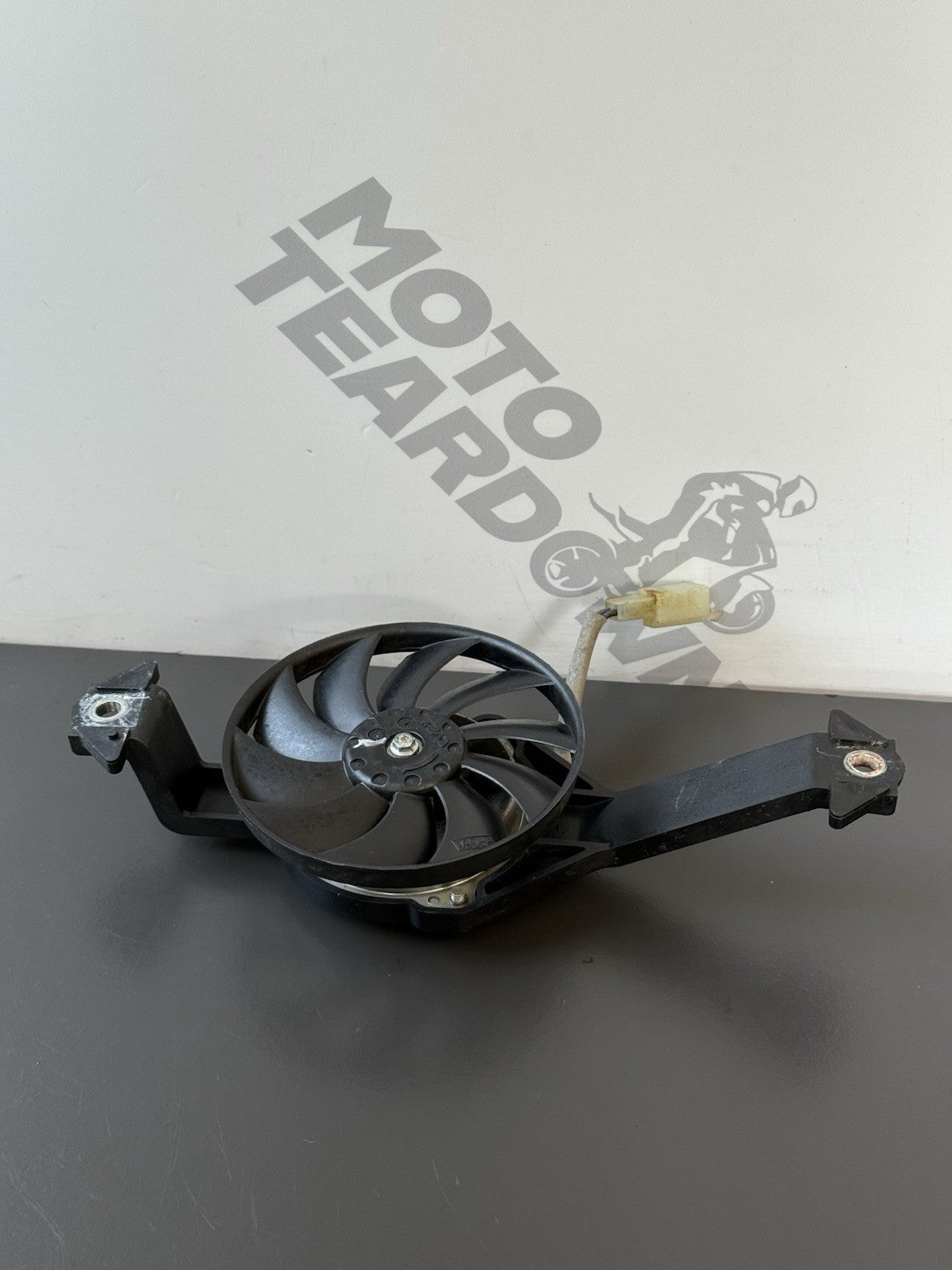 Suzuki GSXS 125 radiator cooling fan 2017 - 2022 GSXS 125 Radiator Fan OEM 2017