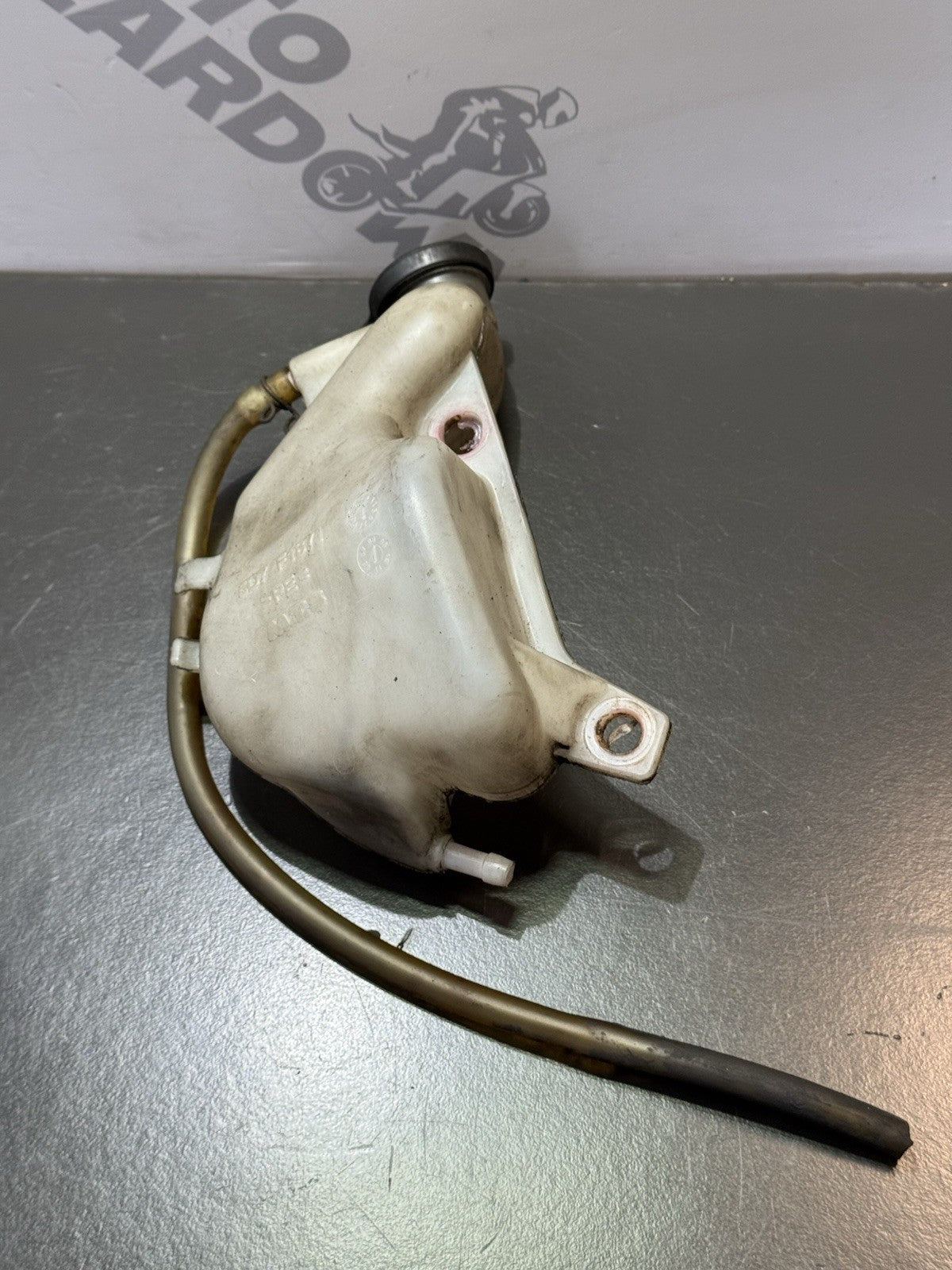 f36d4d90-5540-48e5-8a26-aaf8fdcd7690