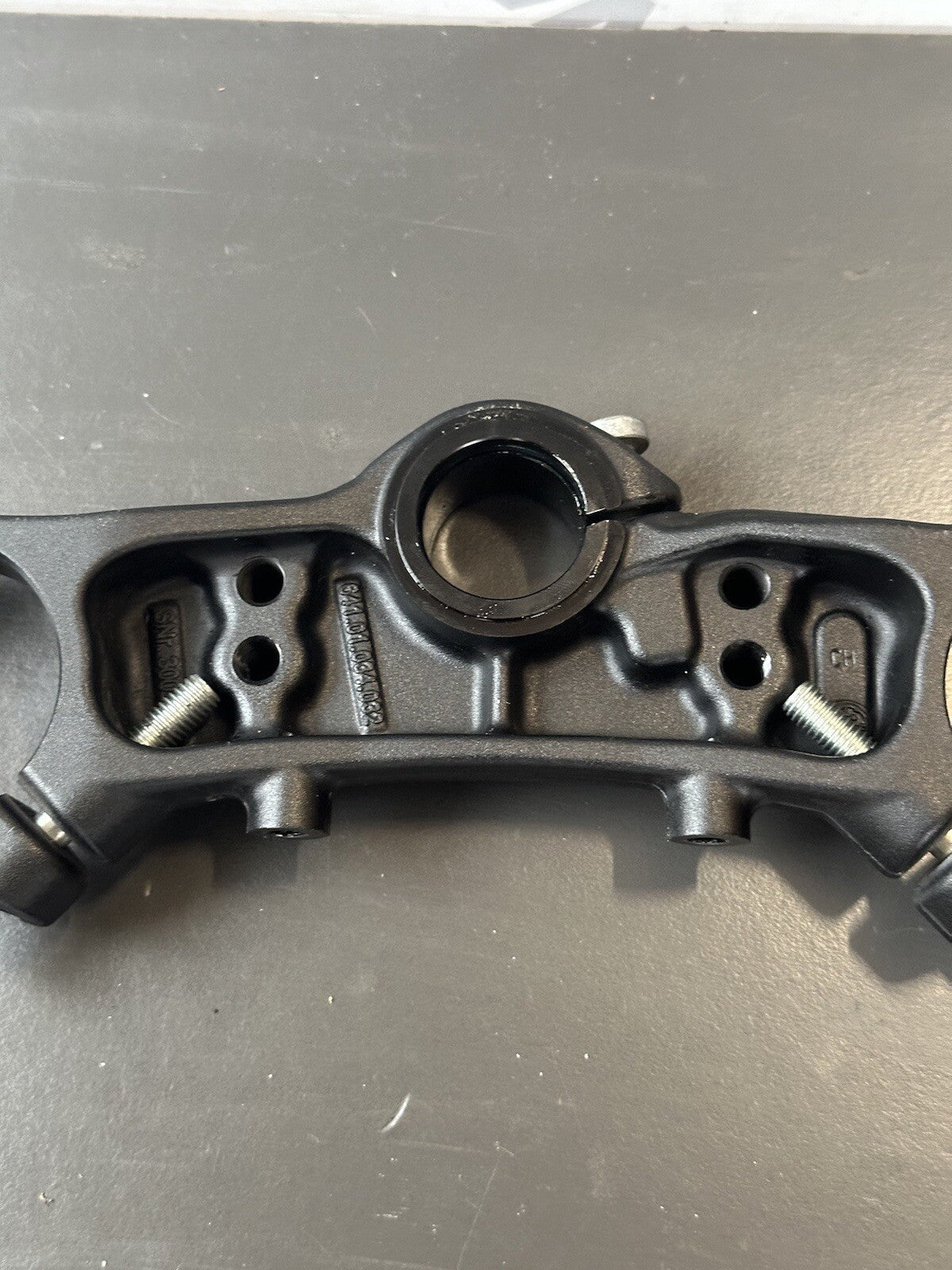 KTM 790 Top Yoke top upper fork yoke Top Yoke Top Fork Clamp 64101034032 OEM