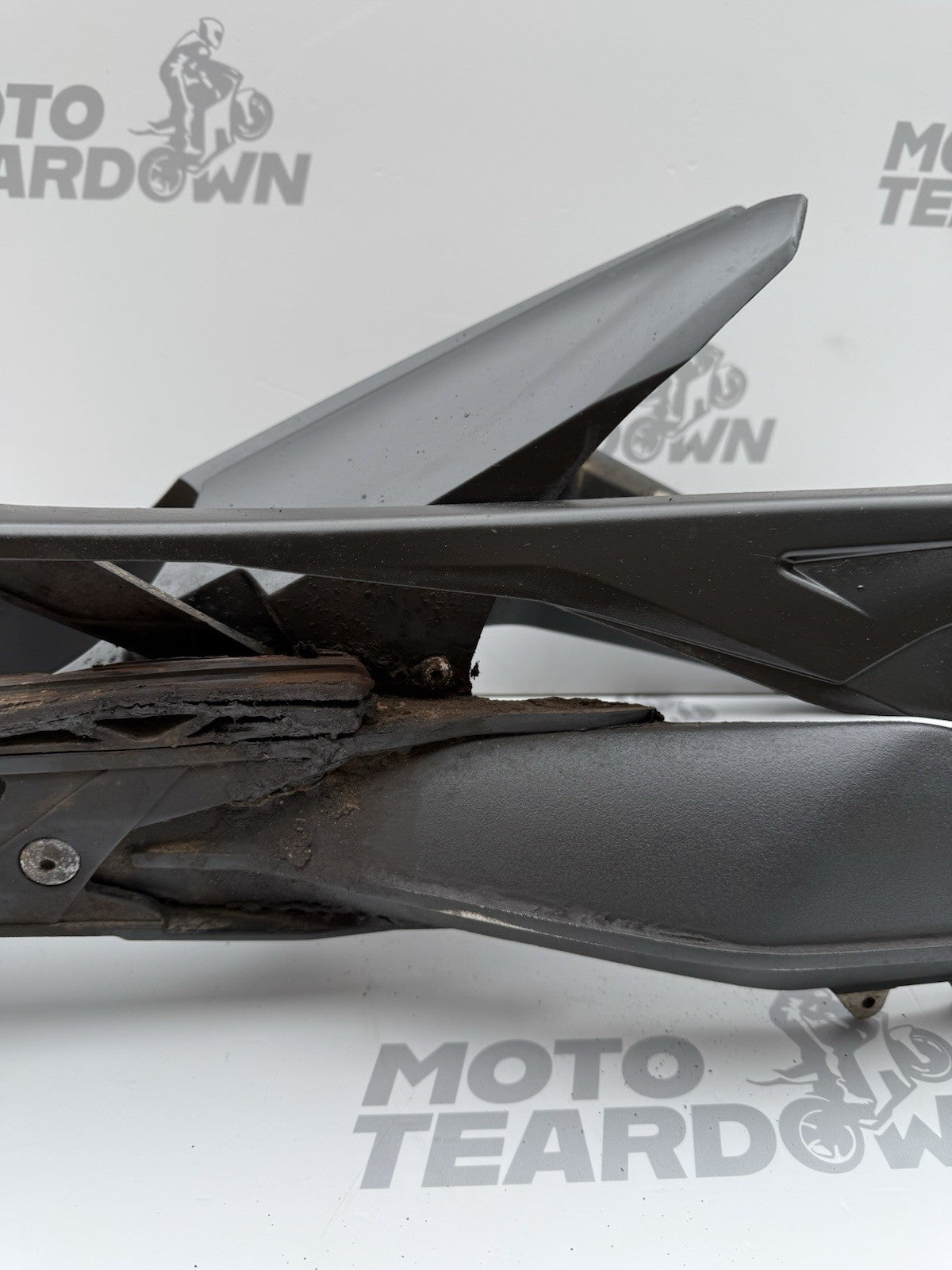 Triumph Street Triple 675R Swingarm 675R Swinging Arm 2013-2016 2050606 OEM