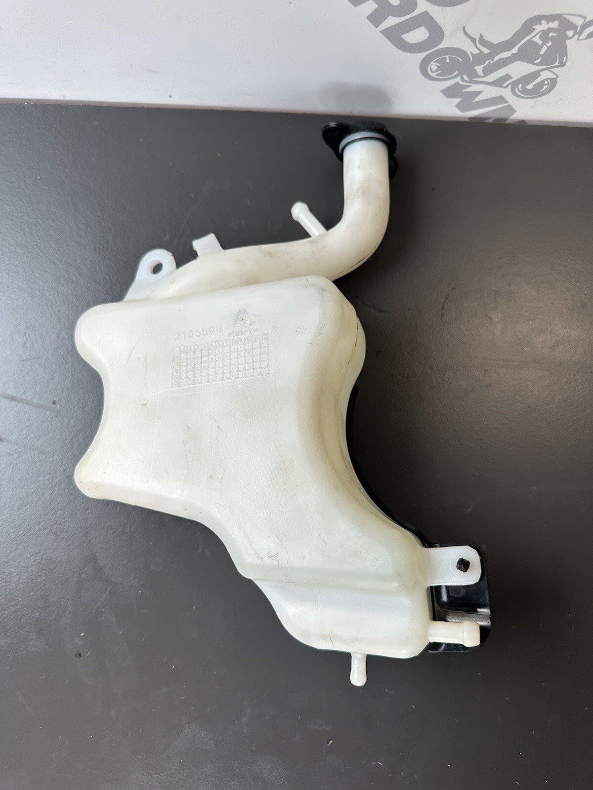 Triumph Speed Triple 1050 Coolant bottle header tank 2011-2015 T2105000 OEM