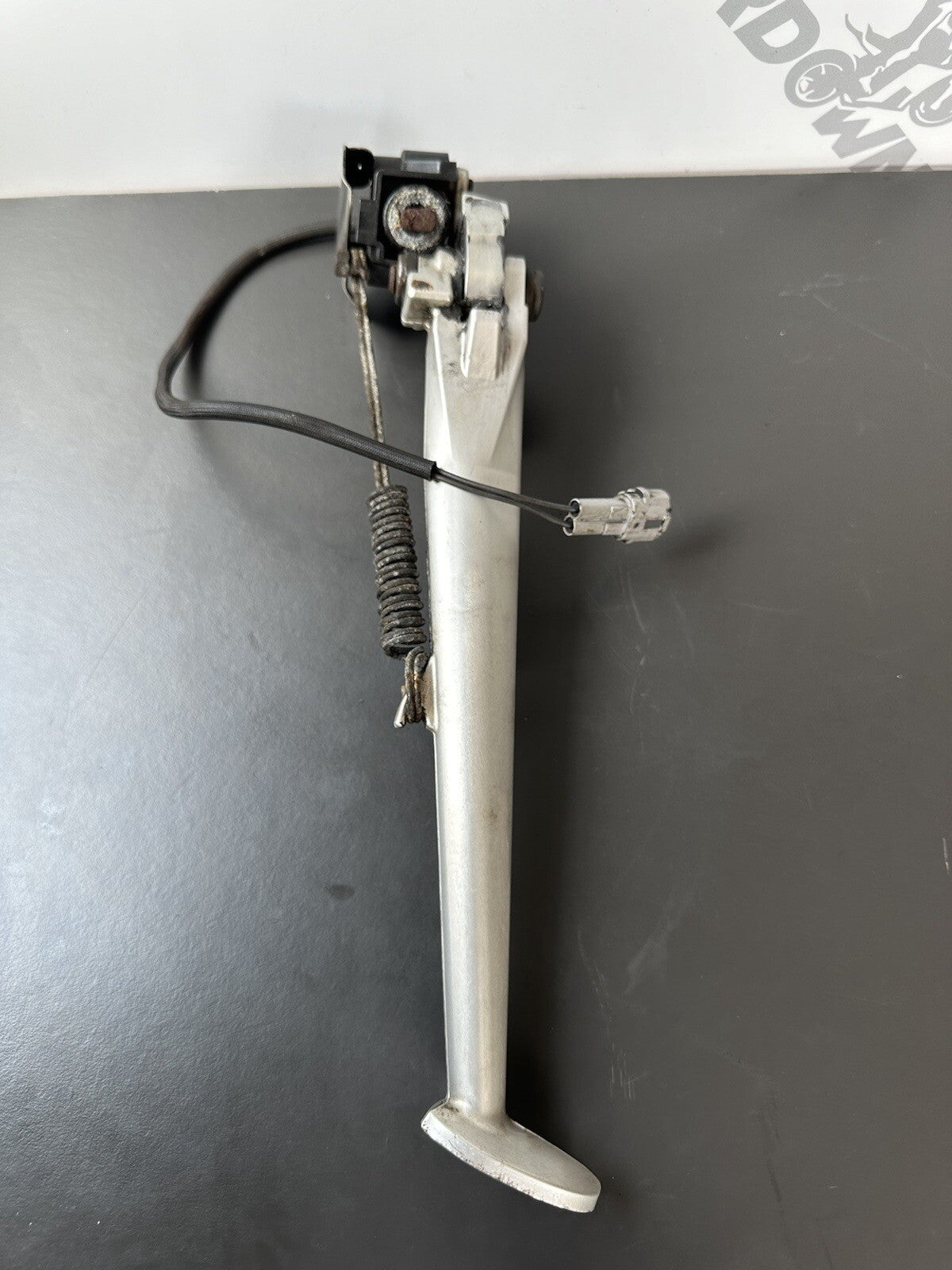 TRIUMPH STREET TRIPLE 765 RS SIDE STAND KICKSTAND SWITCH SENSOR OEM 2017-2019
