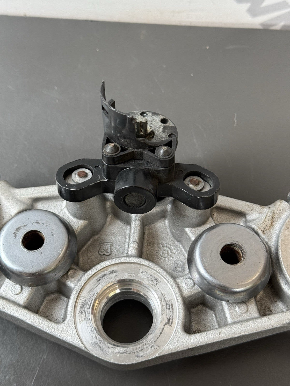 Triumph Street Triple 675R Top Yoke Upper Clamp Top Clamp 2008-2011 SEE DETAILS