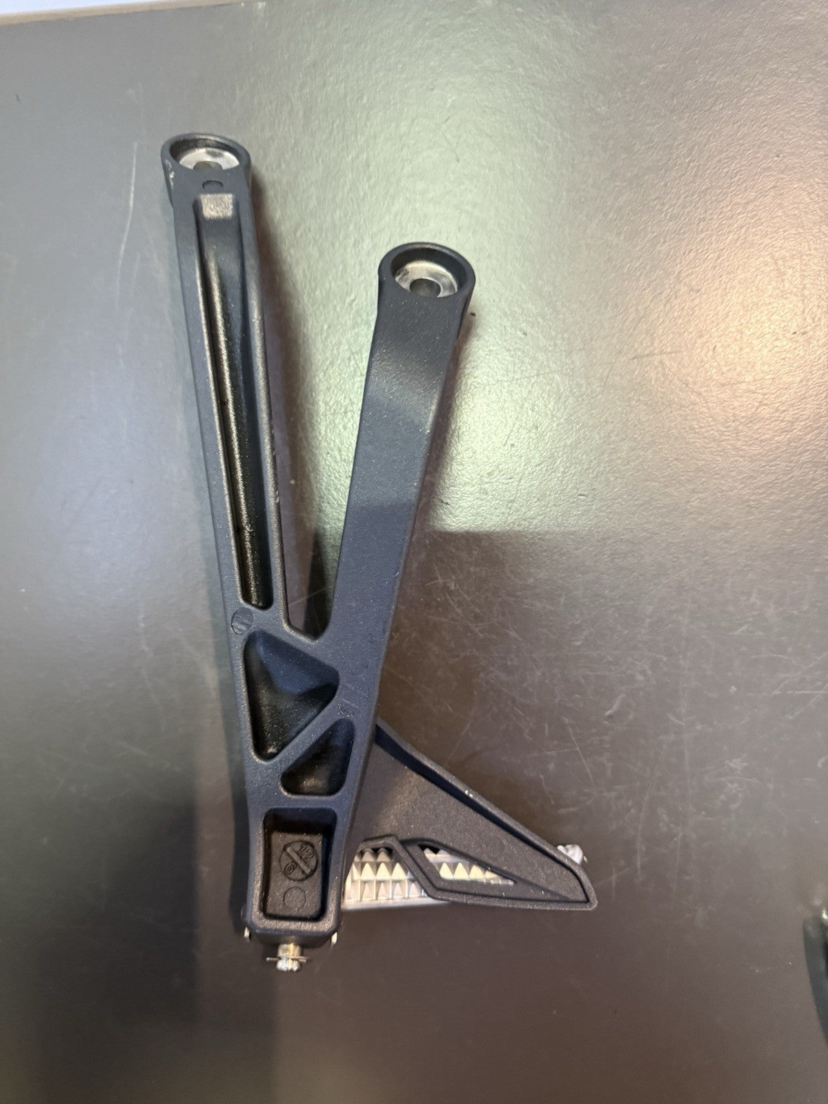 7c5ae381-a21f-4c94-b0b7-6deda7b59ea1