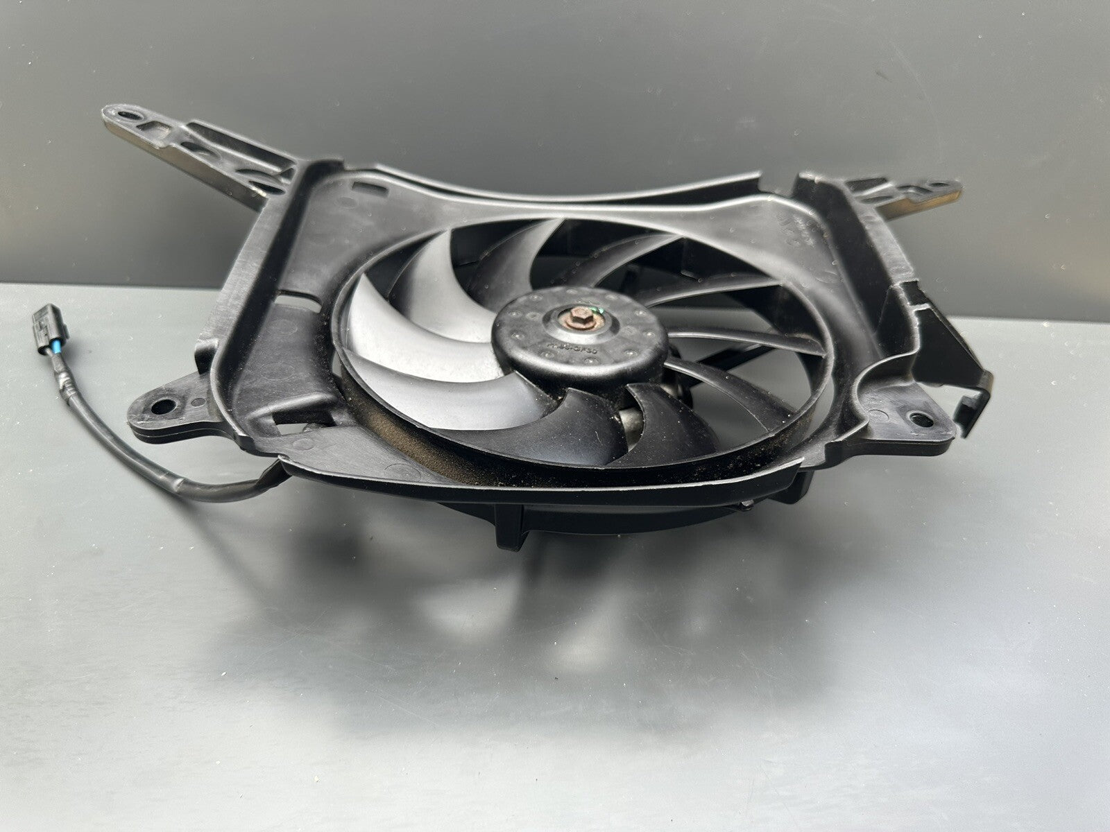 Triumph Speed Triple 1200 RR Radiator Fan Rad Fan 2022 OEM 1200RR Radiator Fan