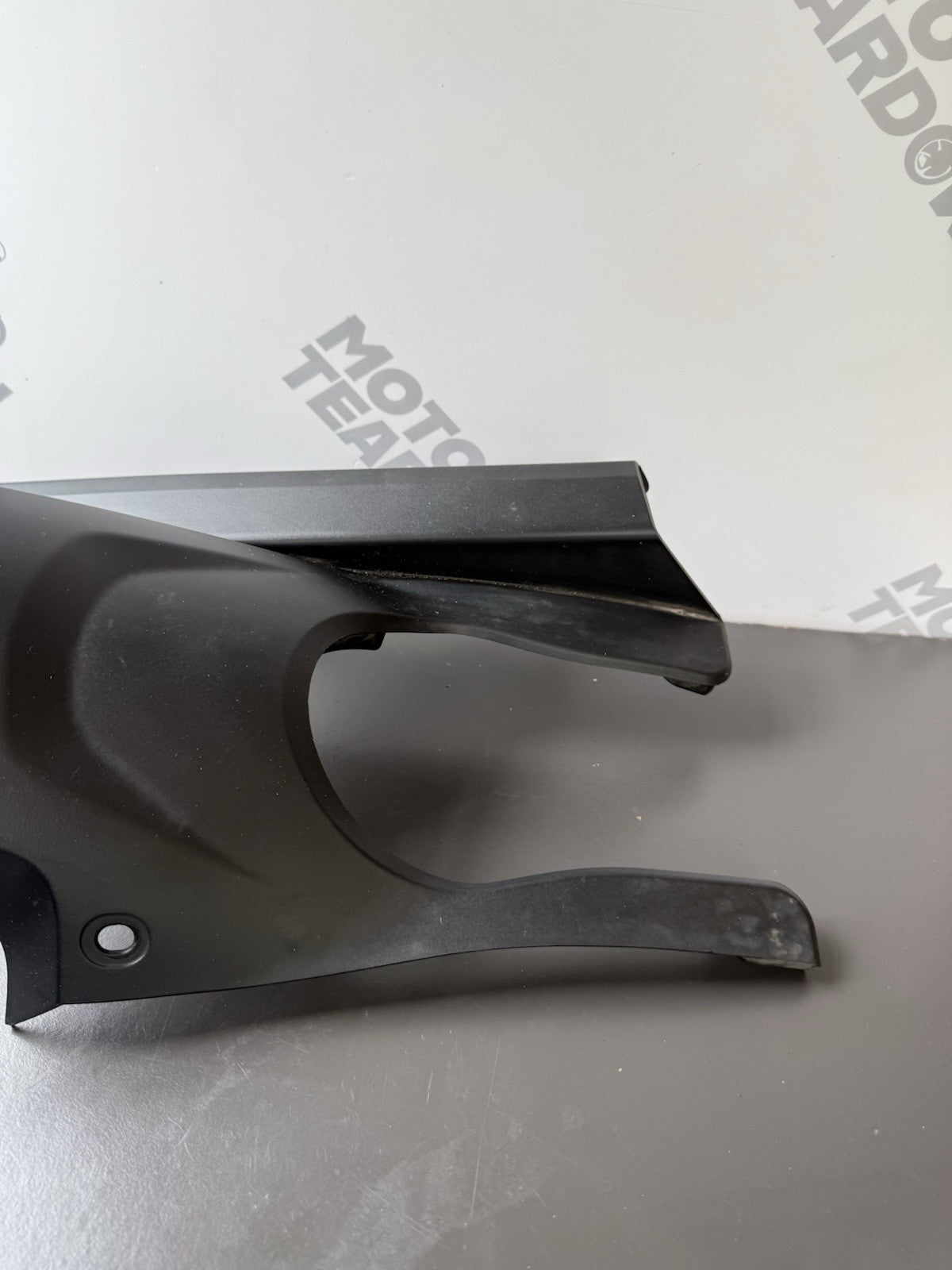 TRIUMPH TRIDENT 660 Rear Mudguard Rear Hugger Chain Guard 2021-2024 T2053300 OEM