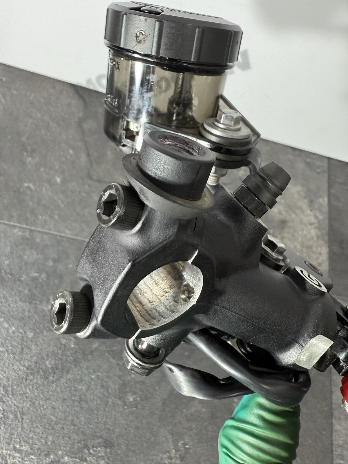 bef4eff3-d786-4701-8806-6f89f5d90564