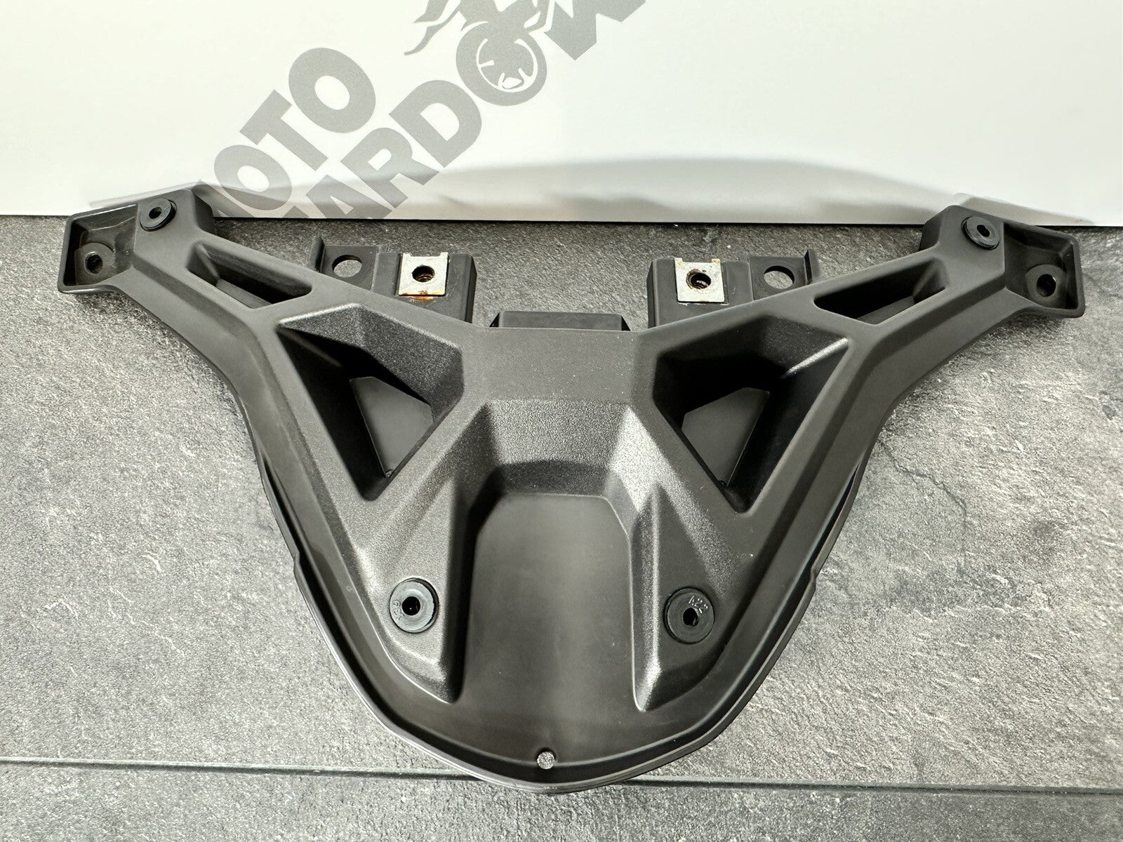 Aprilia Tuono V4 1100 2021 Windscreen Support Bracket 6606 Miles 2022-2024 OEM