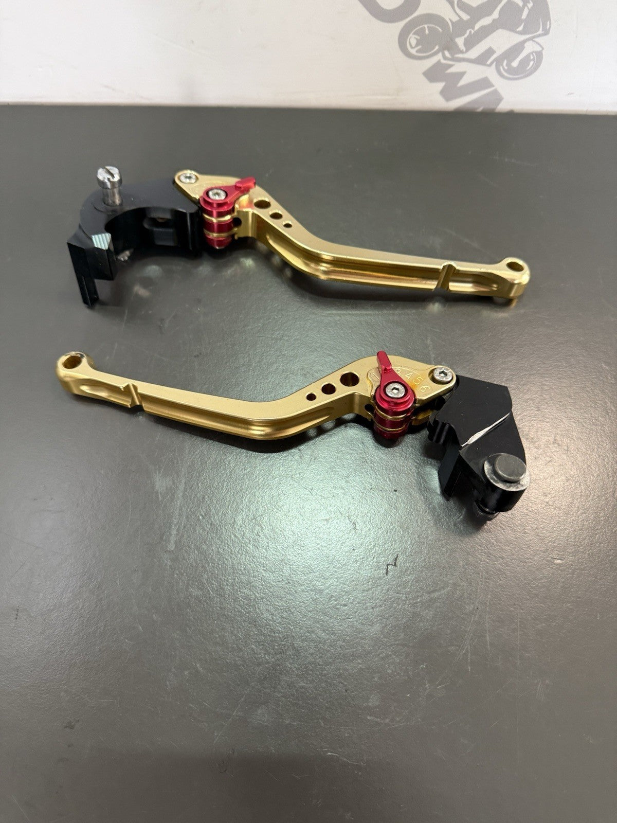 f8e5753a-62b1-4c3c-bce9-30b473d2a376