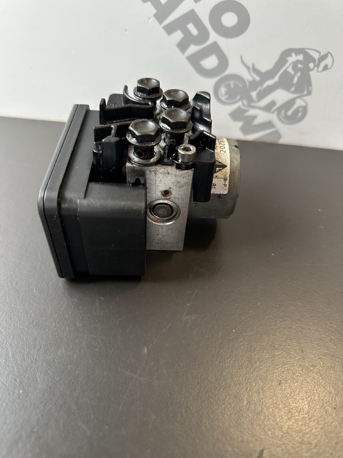 Triumph Street Triple 765S ABS Pump OEM Triumph Street Triple ABS Pump T2025721