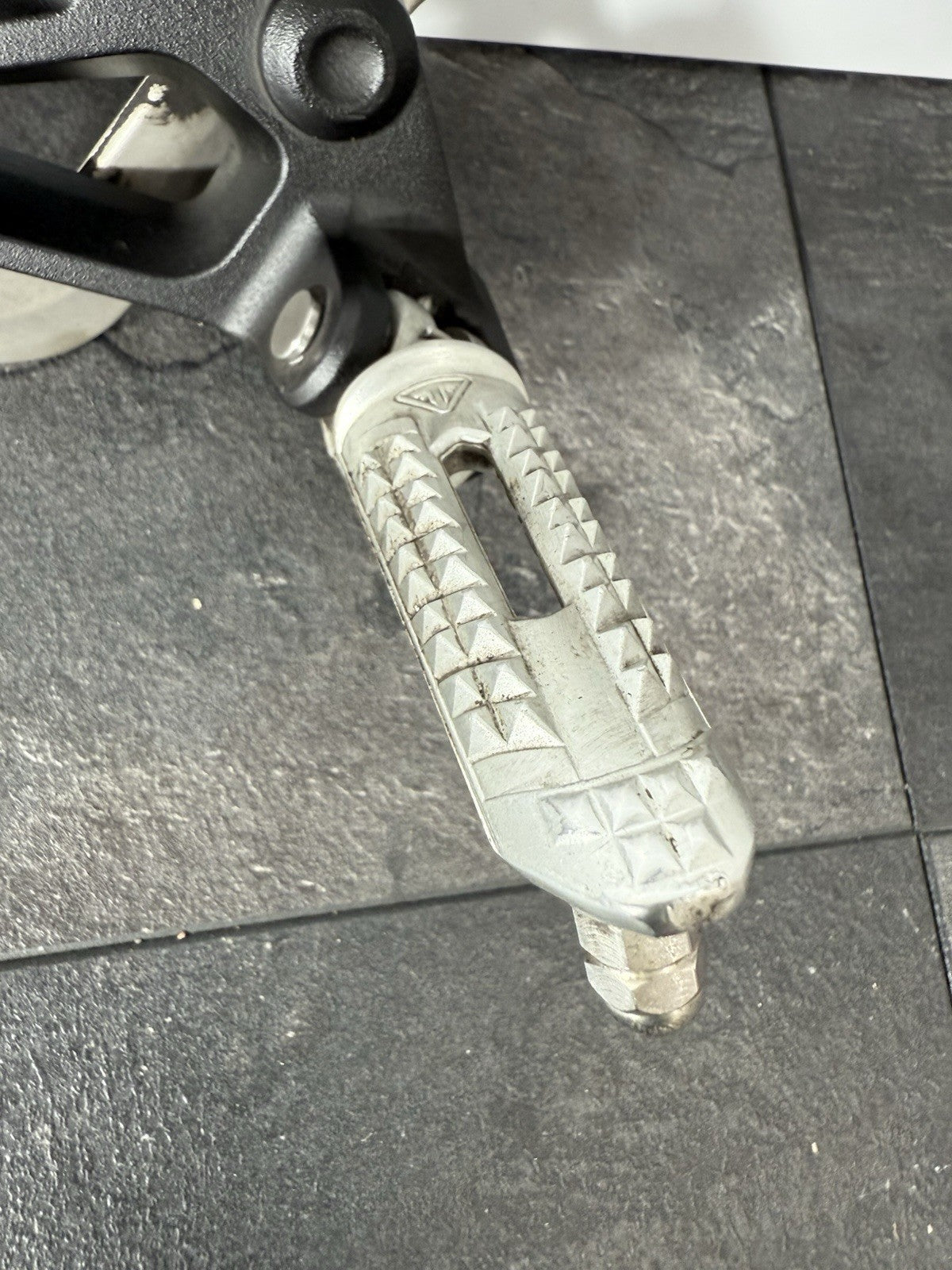 Triumph Street Triple 765 RS 2021 Left Rearset Footrest Gear Lever 21650m 2022