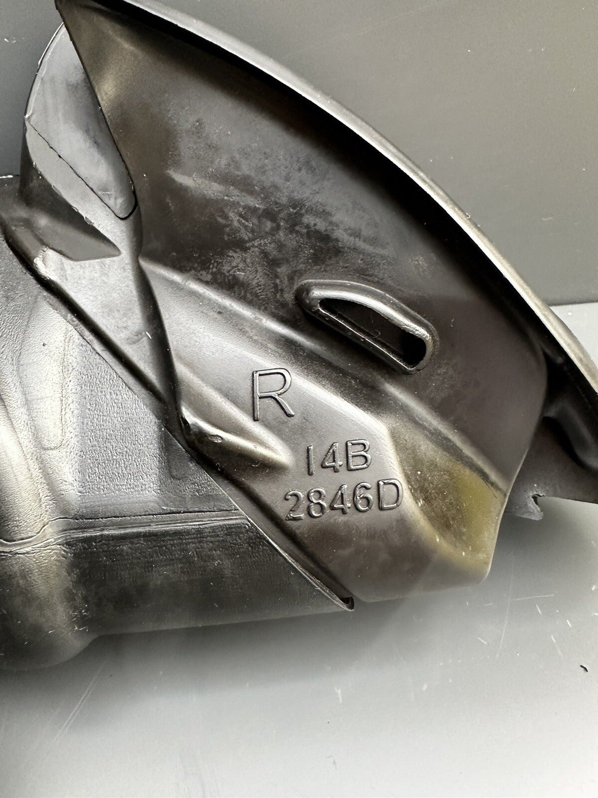 Yamaha R1 14B Big Bang 2009-2014 Ram Air Scoop Centre Duct + Rubber Inserts