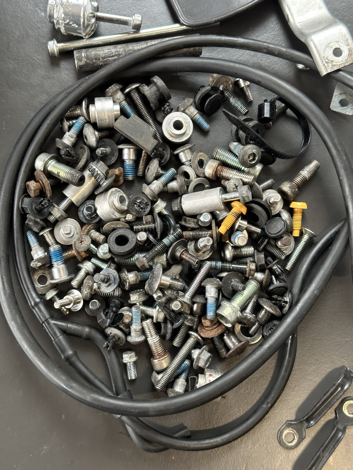 Suzuki GSXR 1000 2010 Nuts Bolts Fixings Job Lot 2009-2016 Only 33,787 Miles OEM