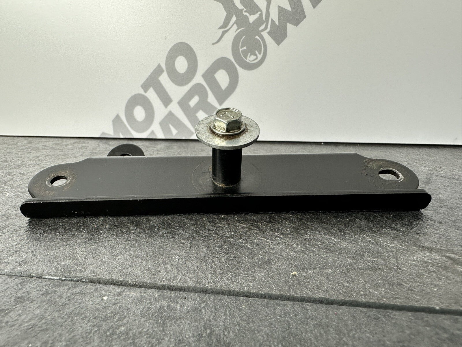 Kawasaki Z800 2016 Fuel Tank Mount Bracket 12691 Miles 2013-2018 OEM Z 800