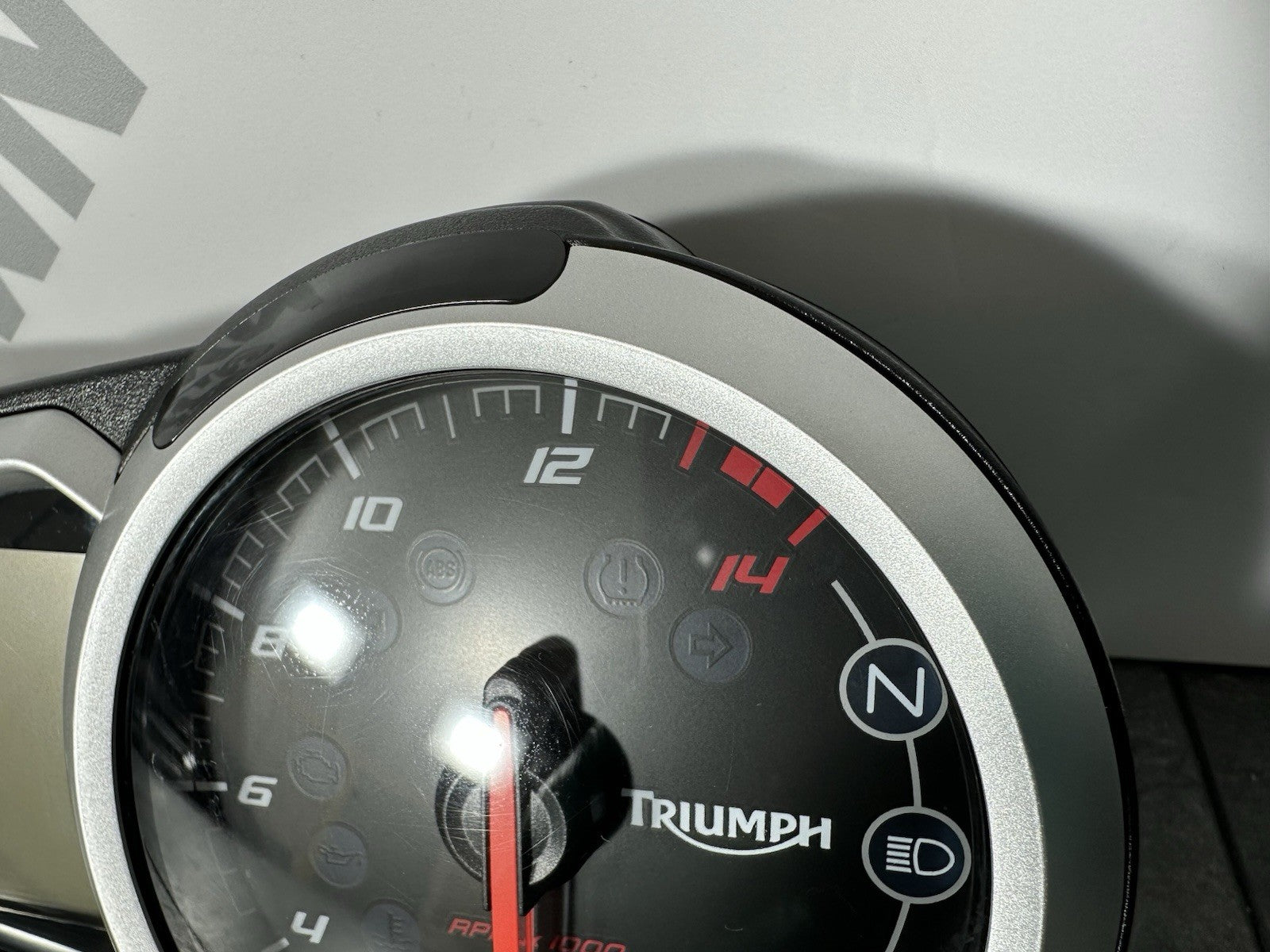 Triumph Street Triple 675 R 2015 Speedo Clocks Dash 16470 Miles 2013-2016 OEM