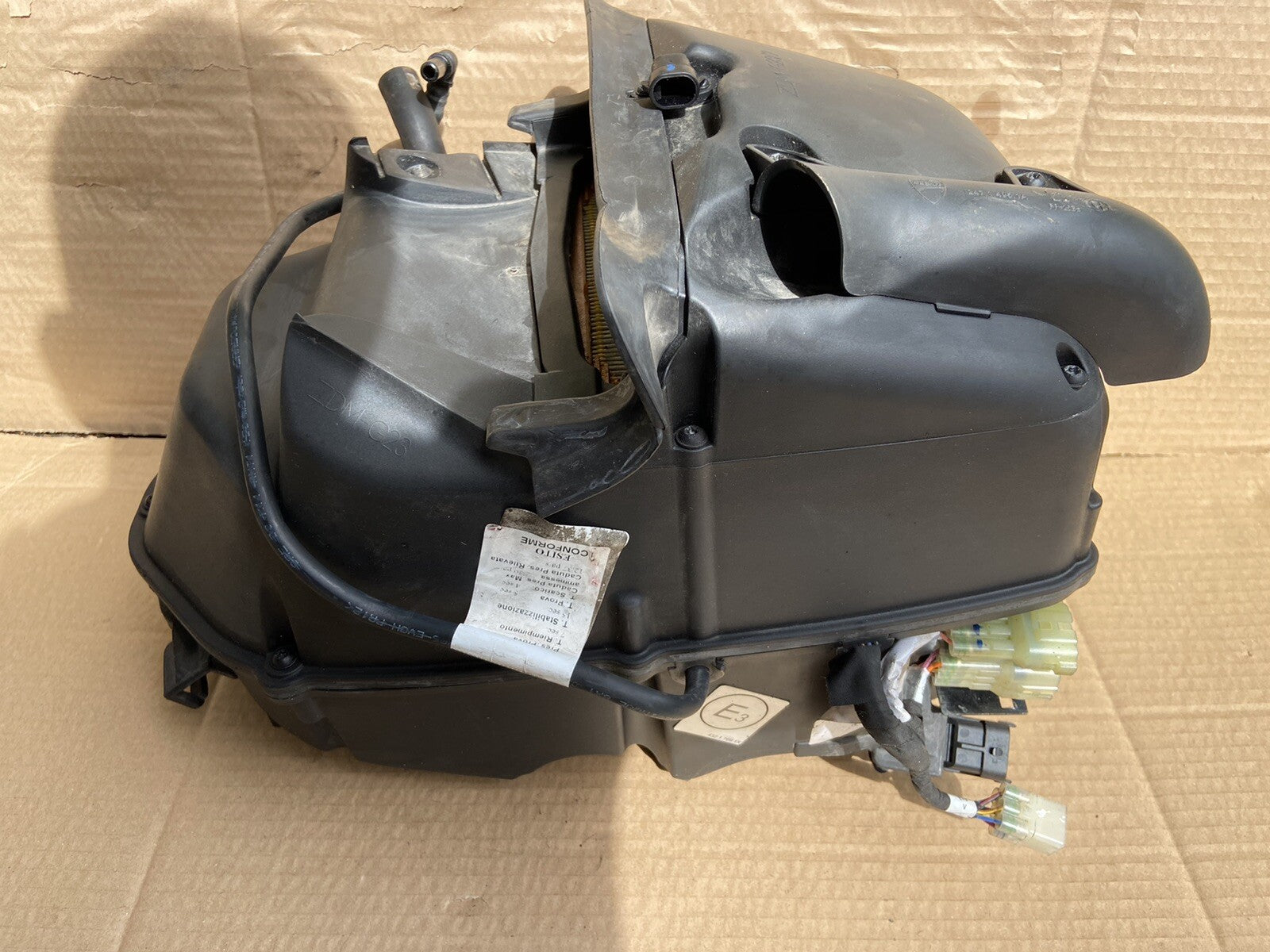 Ducati Multistrada 1200 Enduro Pro airbox & throttle bodies Multistrada Airbox