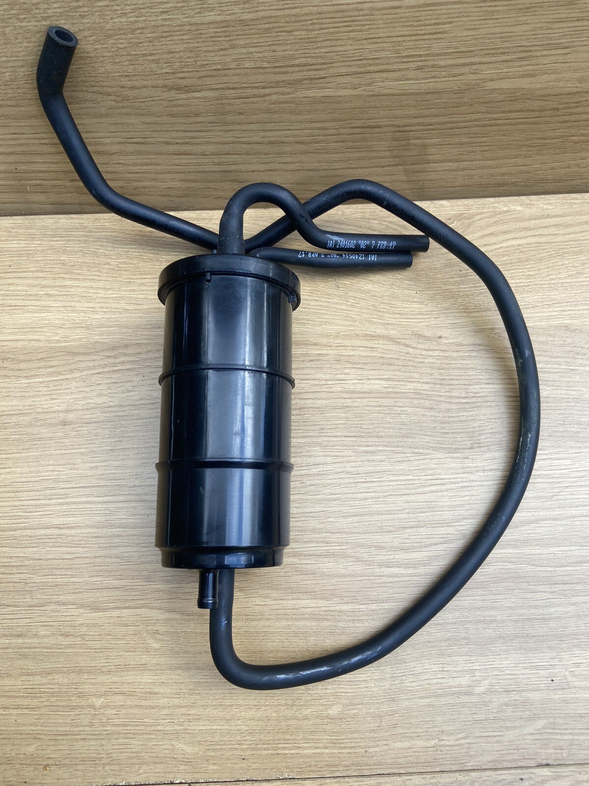 Triumph Street Triple 765 RS EVAP Emissions Vacuum Pump 2017-2019 EVAP pump OEM