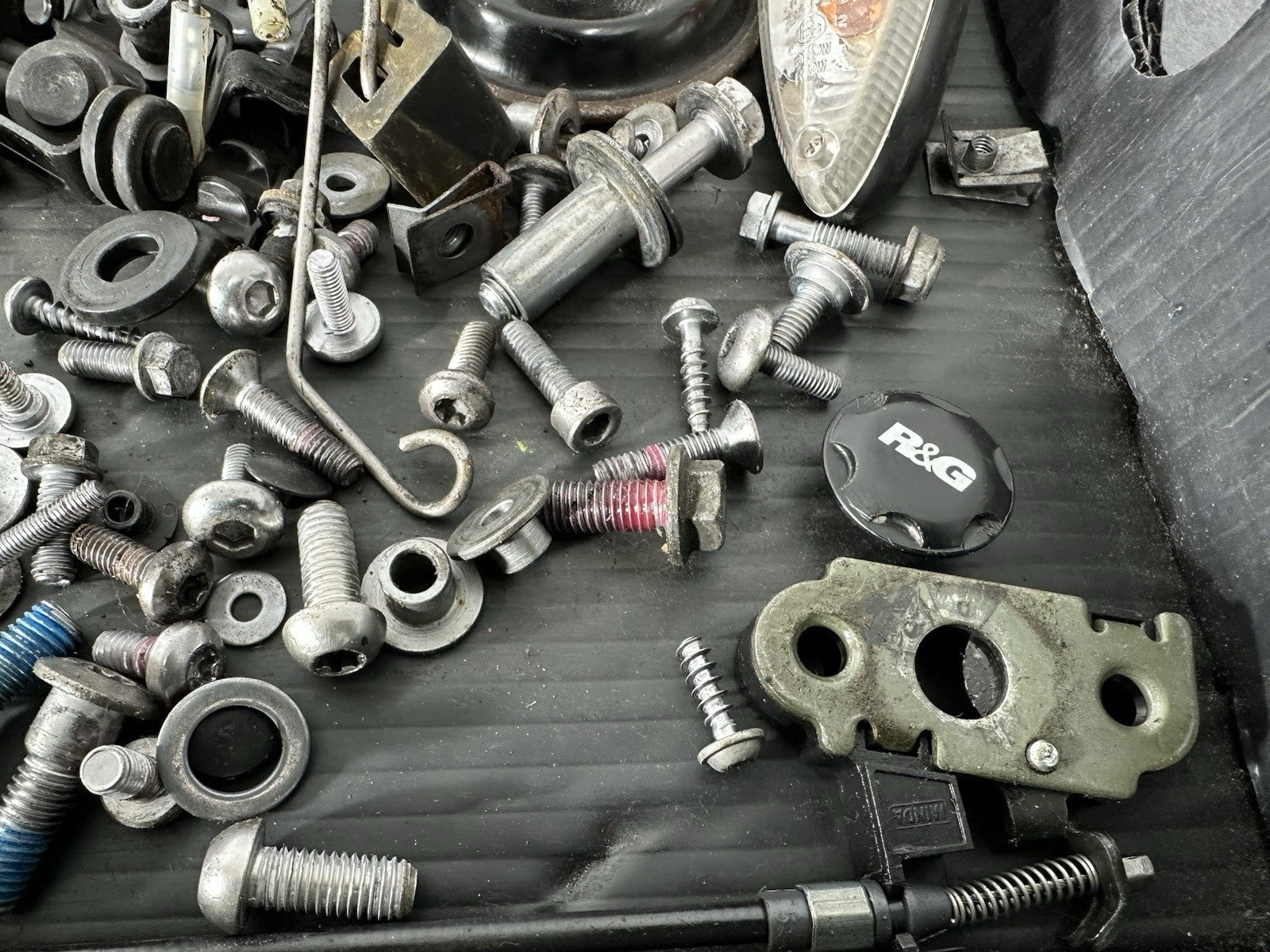 Triumph Street Triple 675 R 2015 Nuts Bolts Fixings Job Lot 2013-2016 16470 Mile