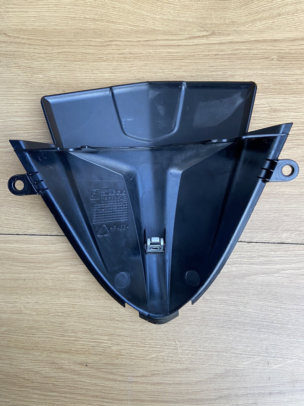 Aprilia Tuono V4 1100 Factory 2017 clock surround fairing panel OEM 2B003548