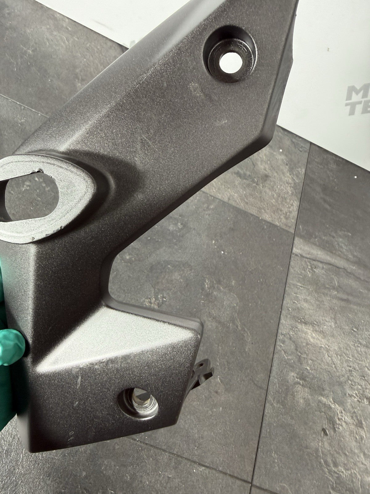 60386467-37e4-4862-9b40-9efd0347d8b3