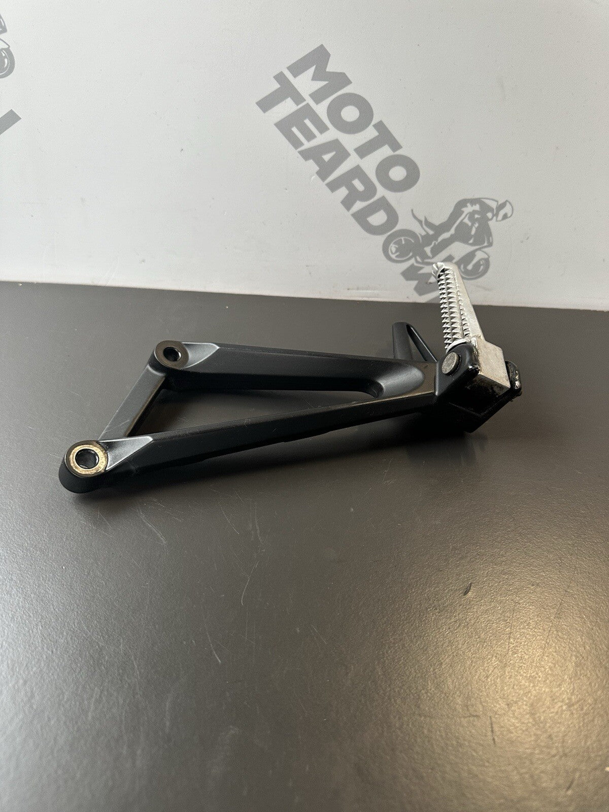YAMAHA MT-03 Left Rear Foot Hanger YAMAHA MT03 Left Pillion Hanger LT Foot OEM
