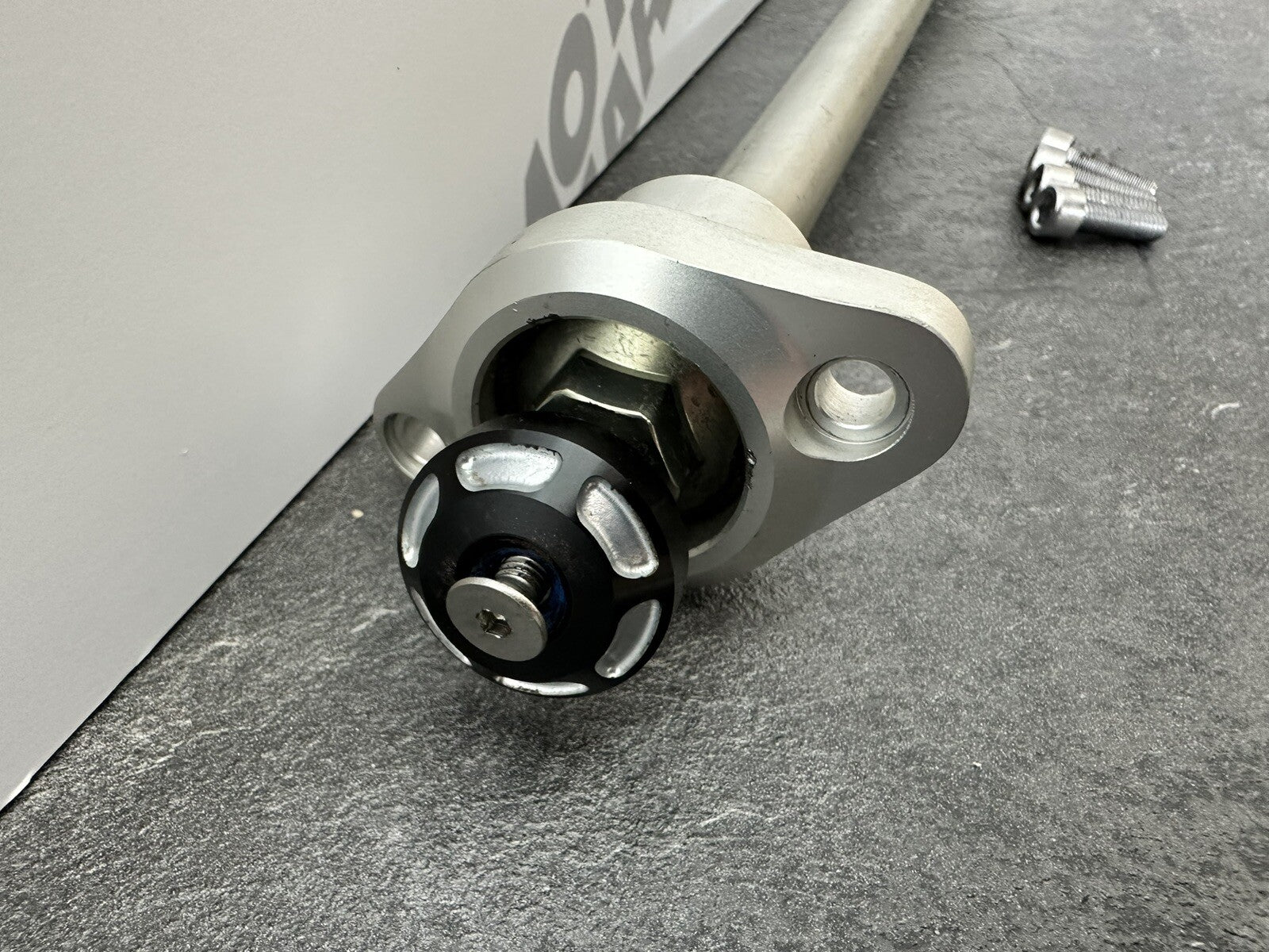 Triumph Street Triple 765 RS 2022 Swingarm Spindle Axle 2751 Miles 2020-2023 OEM