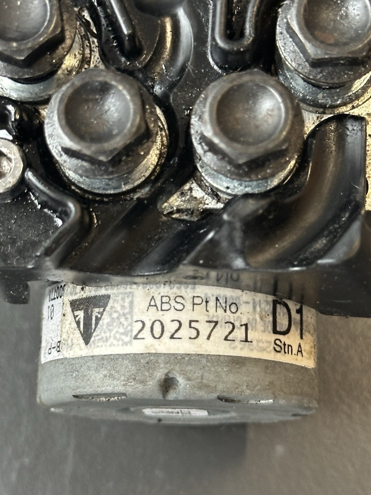 Triumph Street Triple 765S ABS Pump OEM Triumph Street Triple ABS Pump T2025721