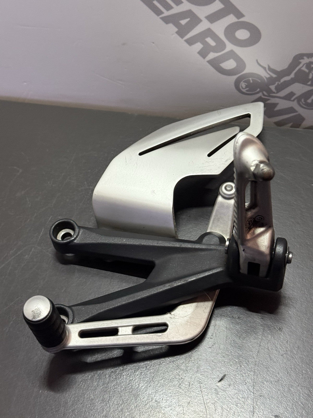 067345b8-b582-43a7-be8c-89fa959d0ba3