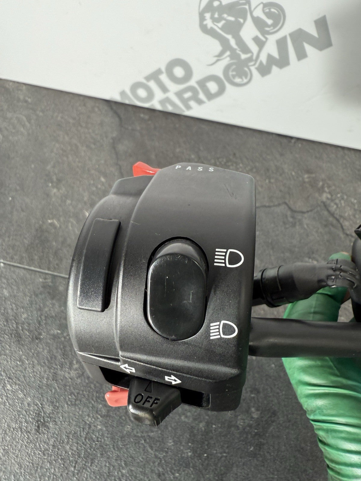 cf2242b7-a1ef-4ef4-804c-dd32315b7cb6