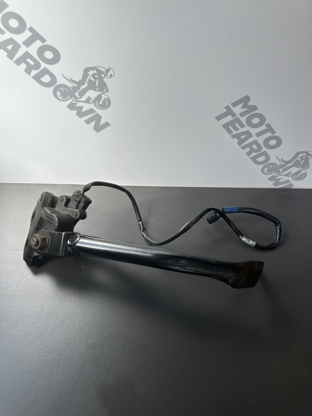 Yamaha MT-09 SP 2022 Kick Stand side prop Stand Side stand
