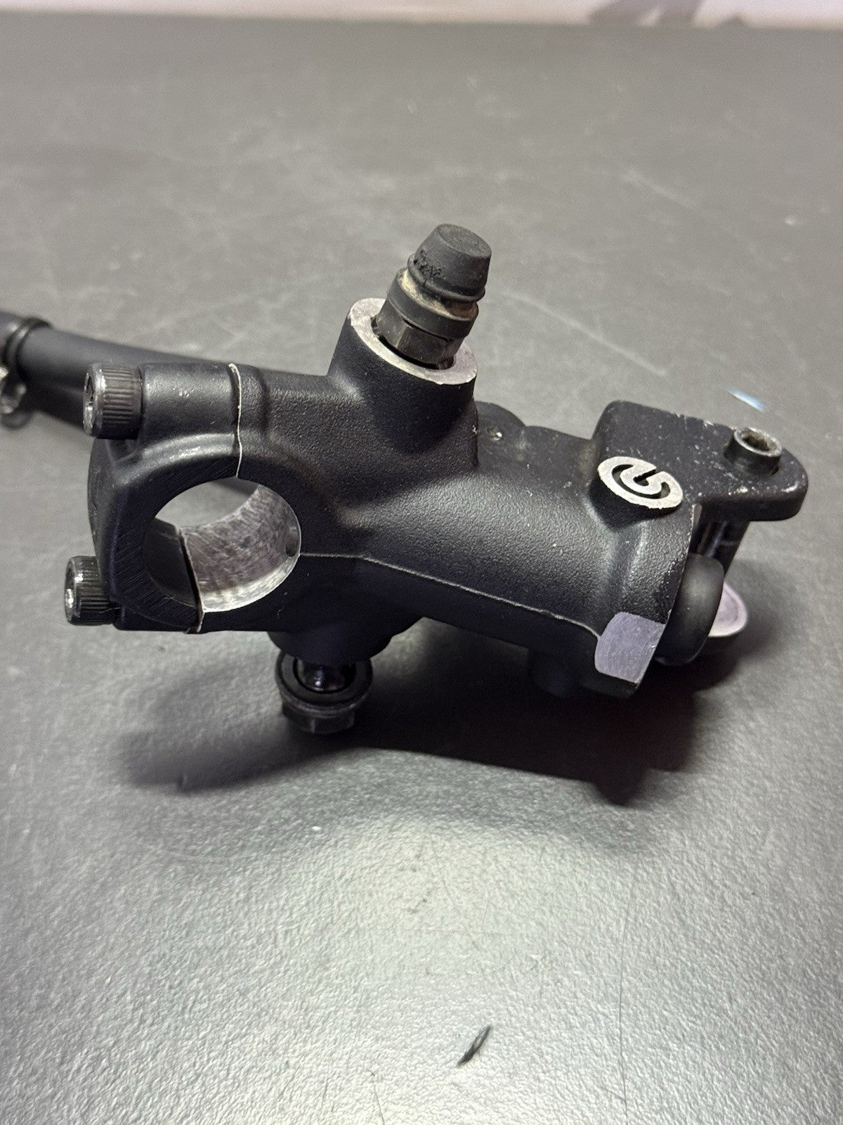 f5e7c227-59e9-4c71-a505-749c816f2318