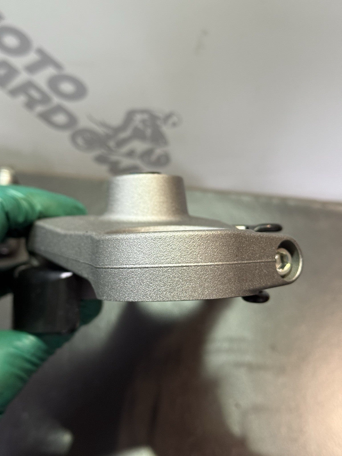 6bd22af2-2b75-4cf5-b7e5-b414325dbe5a