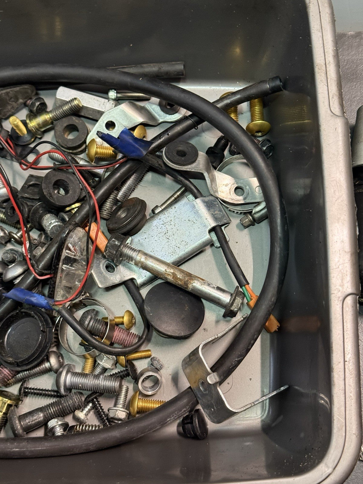 ba42544c-8471-47ed-b2ff-03b50a55a024