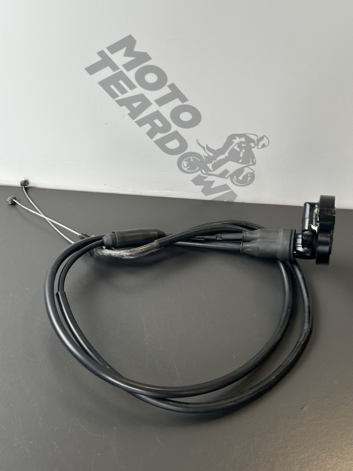 TRIUMPH STREET TRIPLE 675R 2011 THROTTLE CABLES 675R 675 Throttle Cable T2049300