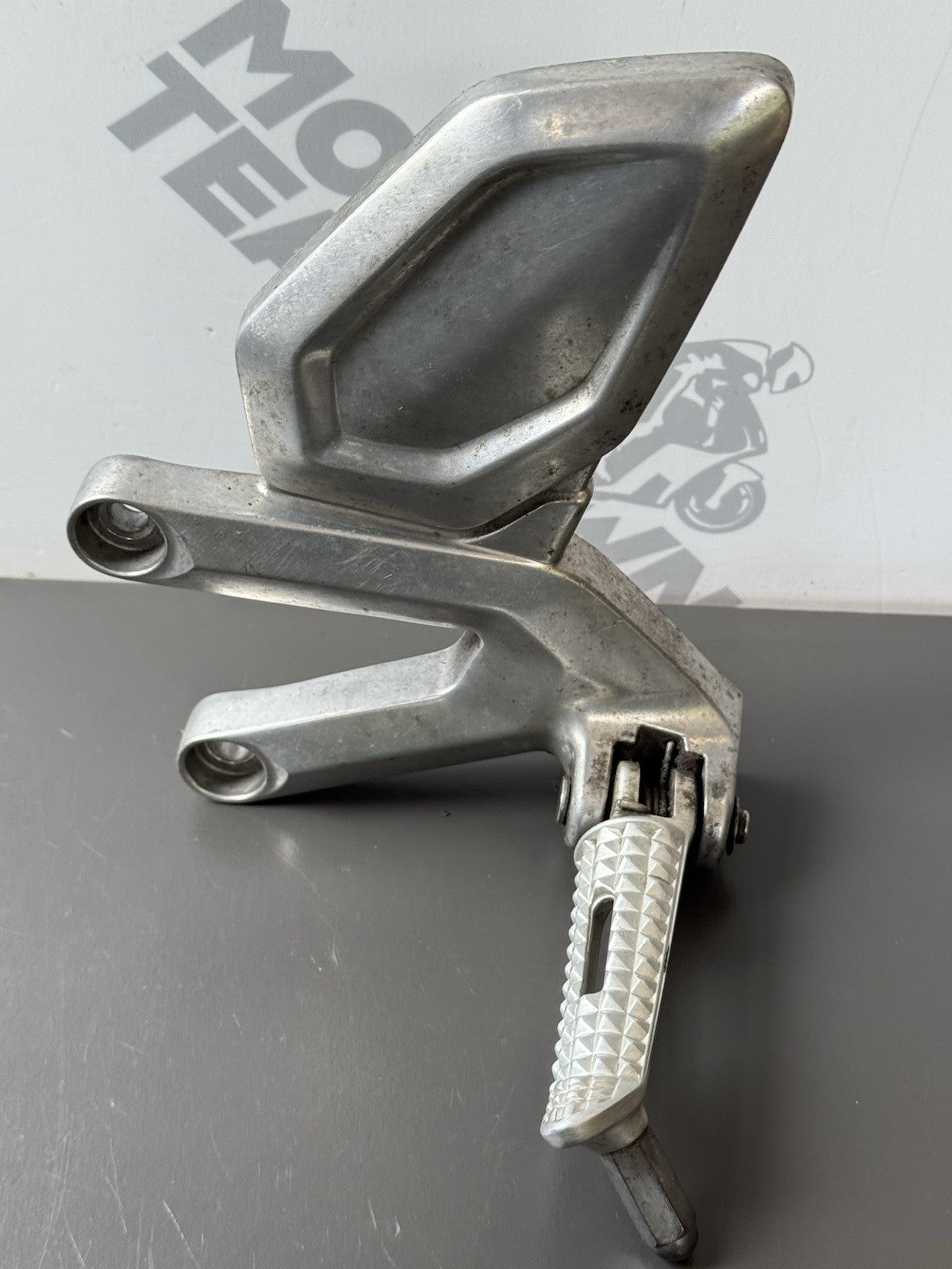 Triumph Trident 660 left riders footrest Left Footrest 2021-2024 T2086601 OEM