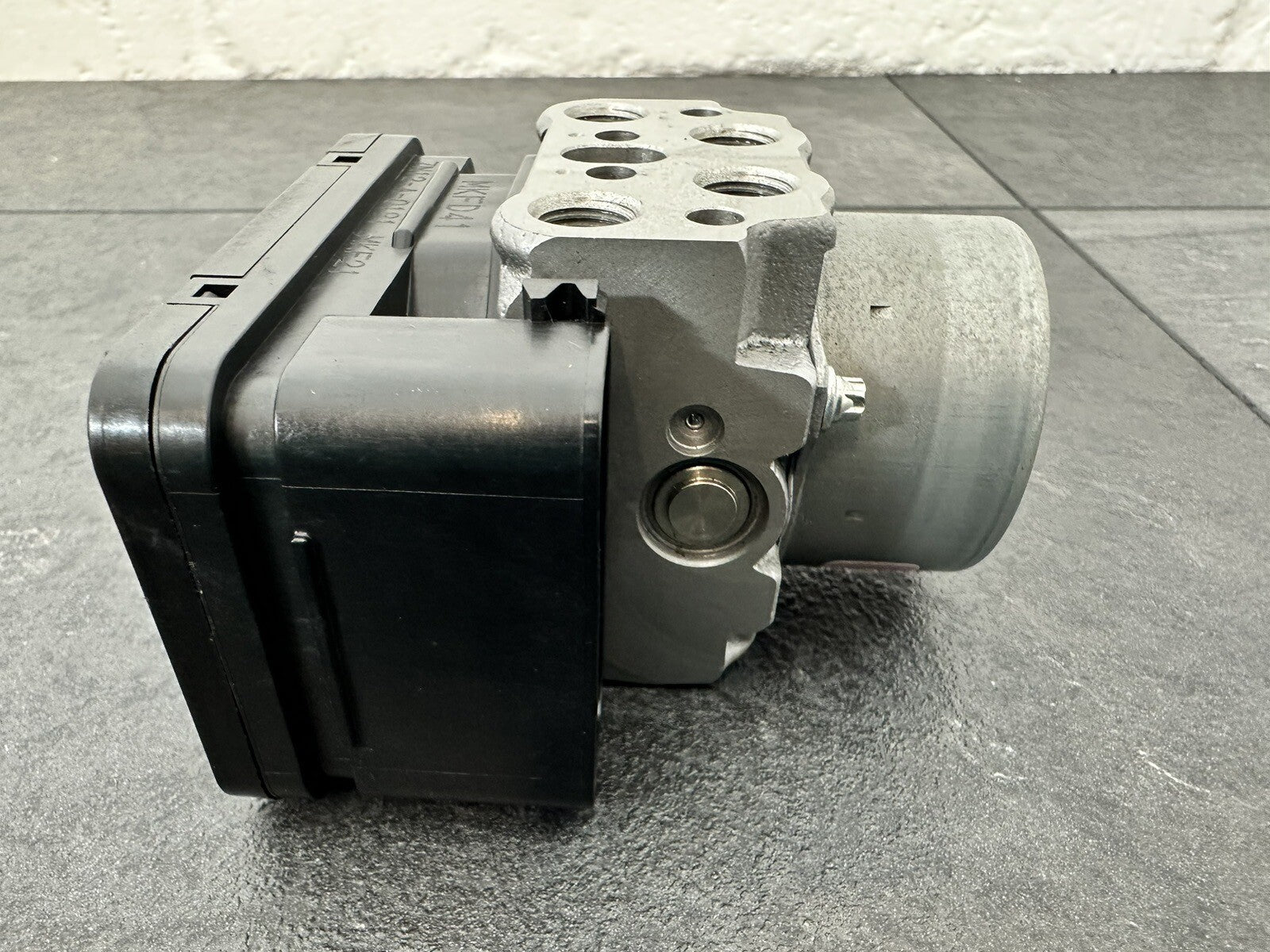 Honda Fireblade CBR1000RR 2019 NISSIN ABS Pump Module 2017 2018 4000 Miles OEM