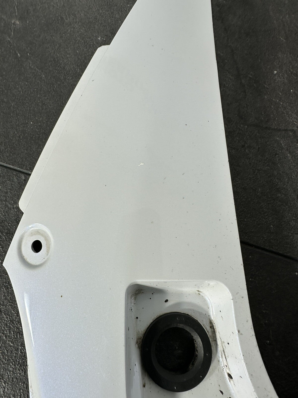 Suzuki GSXR 1000 2014 Subframe Lower Tail Fairing Panel 22774 Mile 2009-2016 OEM
