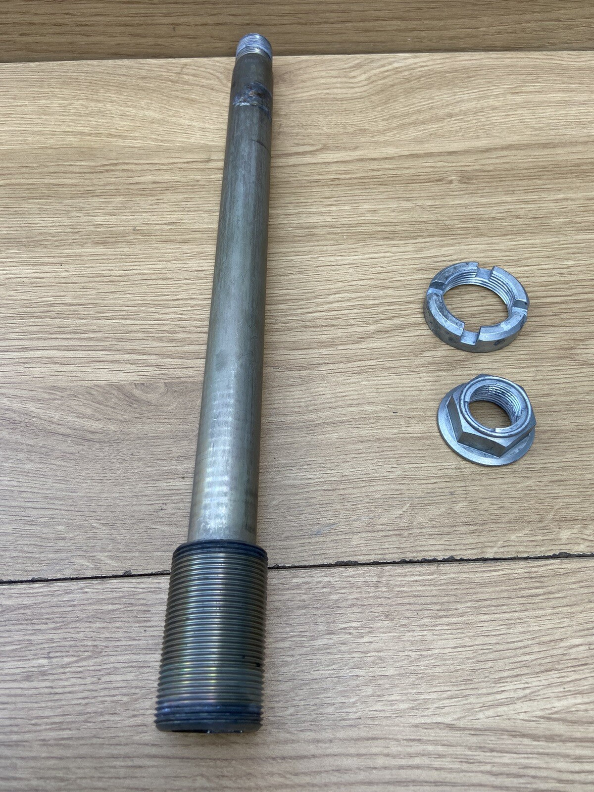 SUZUKI GSXR 600 750 SWING ARM SPINDLE 2016 GSXR L1-L7 2011-2017