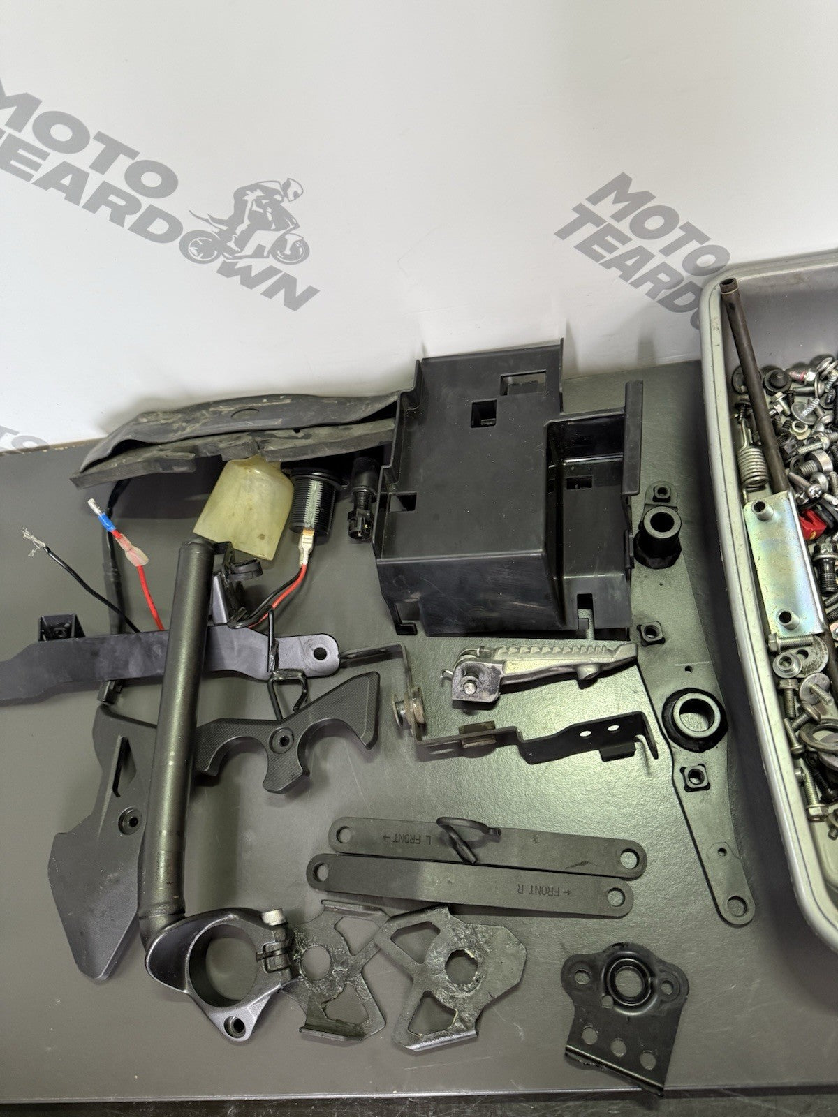 0428dc18-b358-4f2e-b585-c2b4a60513cc