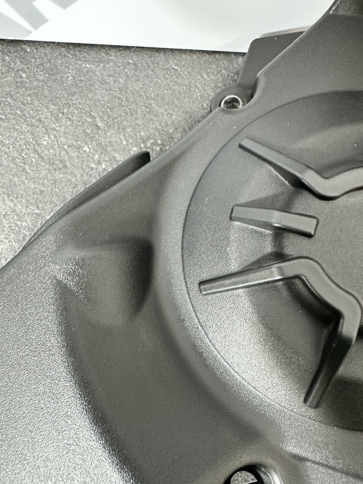 Aprilia Tuono V4 1100 Factory 2020 Front Sprocket Cover 6889 Miles OEM 2019