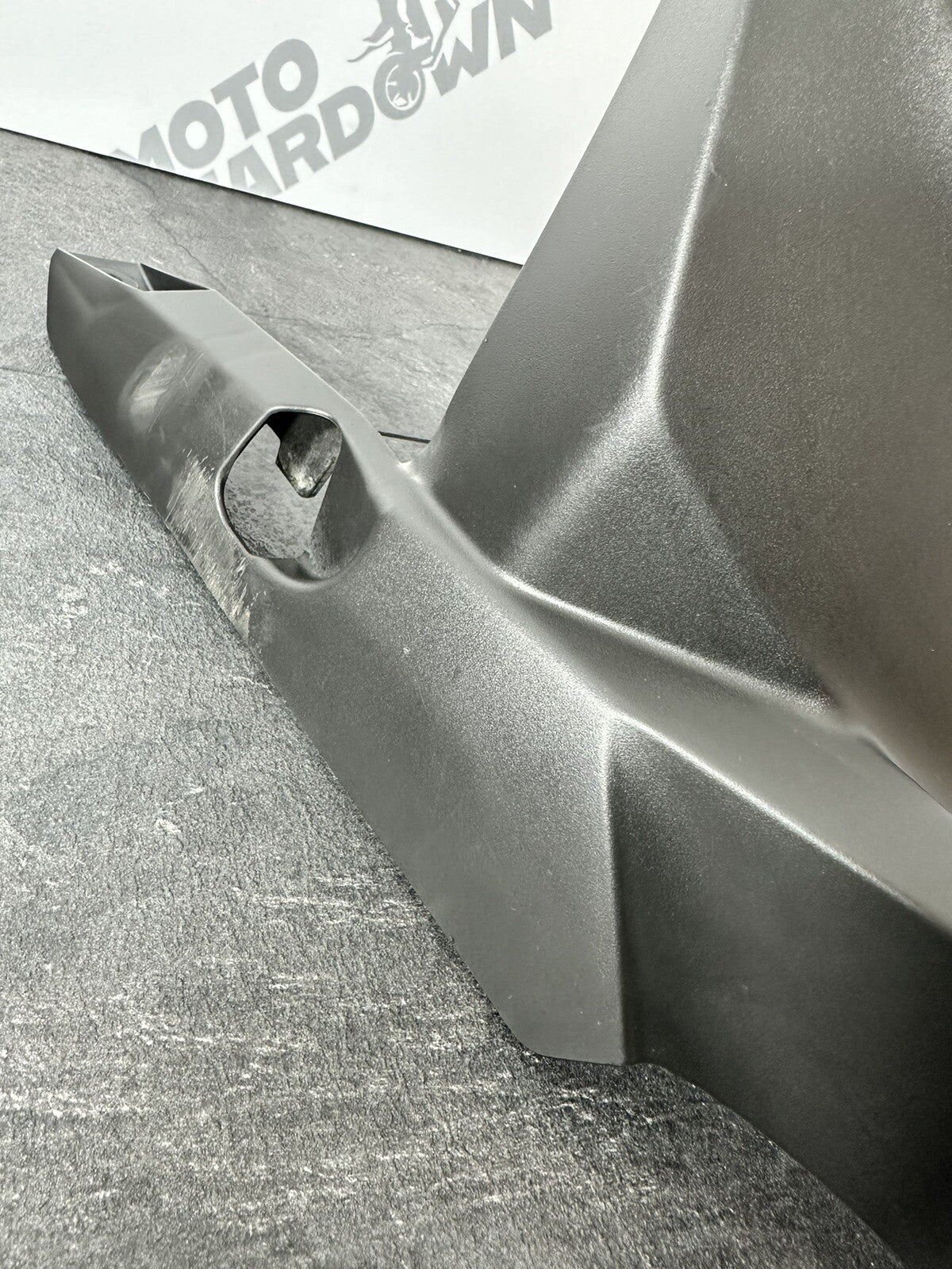 Kawasaki Z800 ABS 2016 Rear Wheel Hugger Mudguard 12691 Miles 2013-2018 OEM
