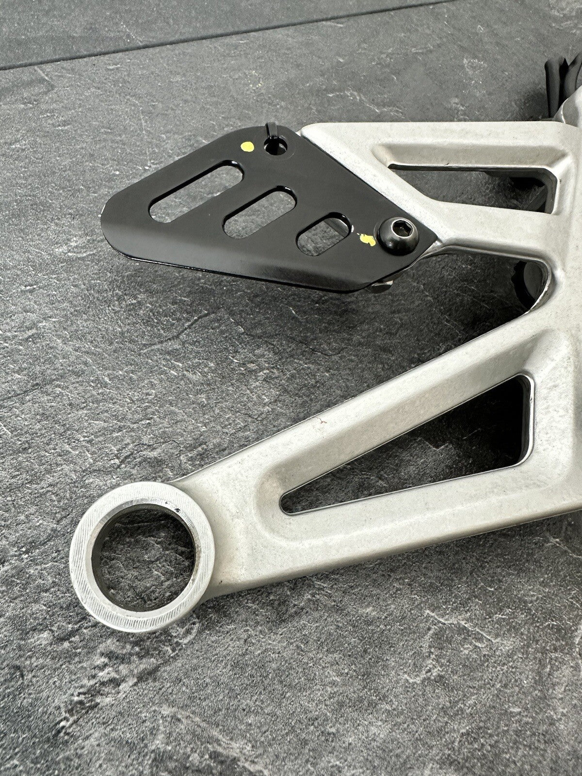 Aprilia Tuono V4 1100 Factory 2020 Right Rearset Footrest Brake 6889m OEM 2019