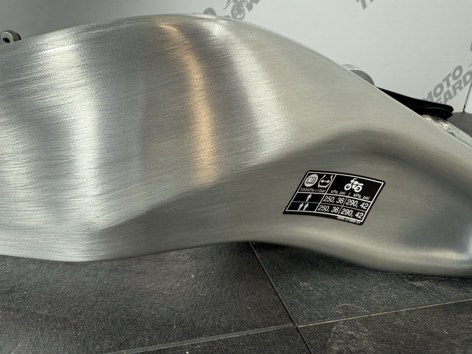 2cbcf260-f023-4225-b172-ac1df79e1e09