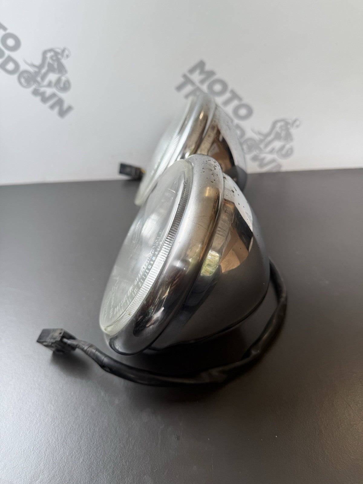 TRIUMPH STREET TRIPLE 675 675R HEADLIGHTS 675 Headlights OEM 2007-2011 17,009m