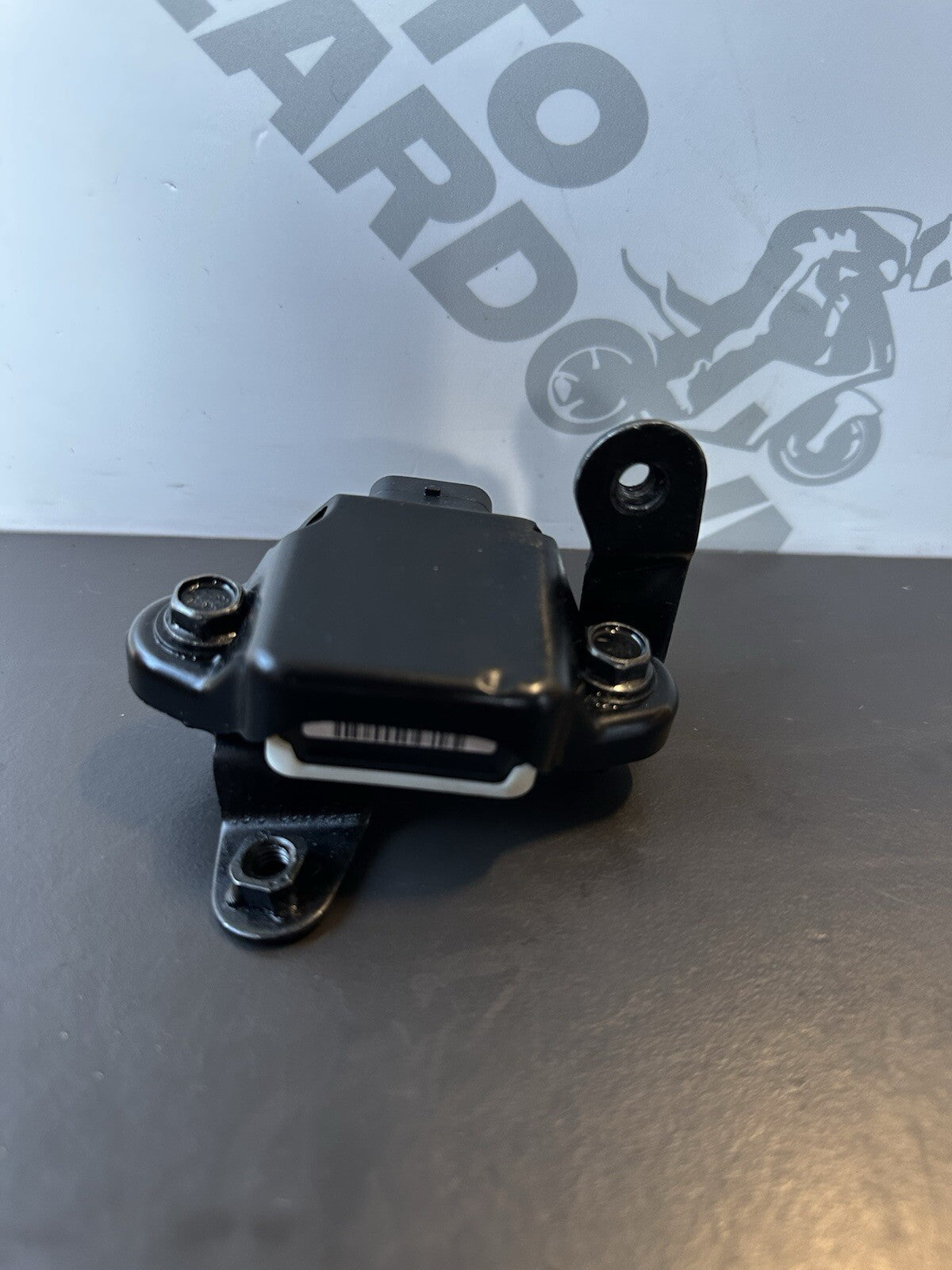KTM 125 Duke 2024 tilt sensor 2024 - 2025 KTM 125 DUKE Bosch Sensor 0265011097