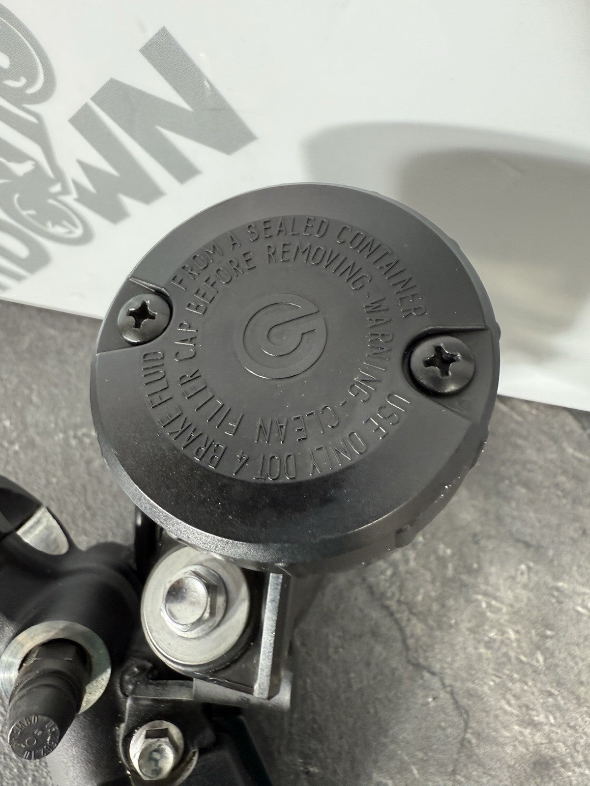 fb303ff2-abe6-4021-96e4-050a8a9eaa44