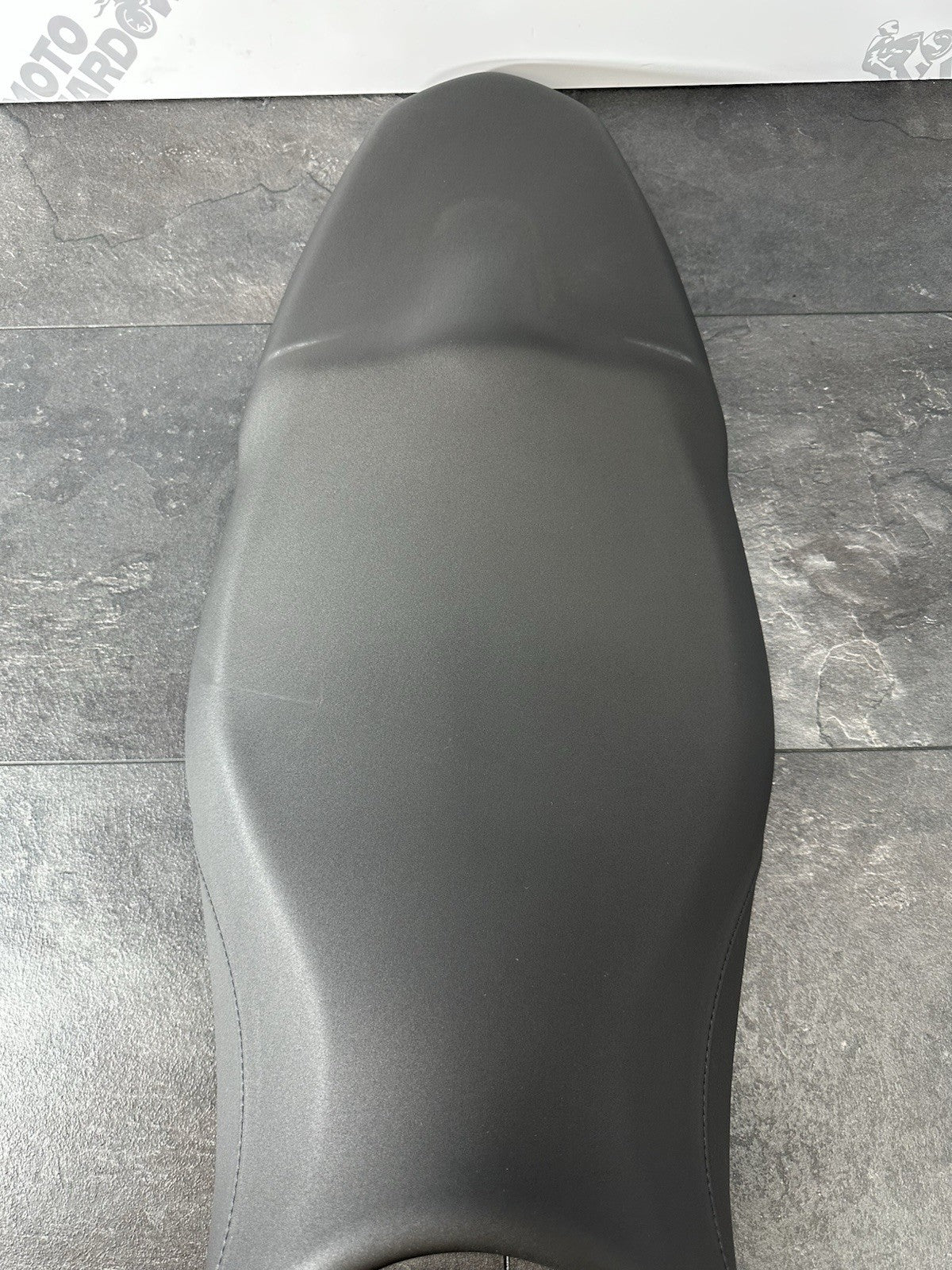 Triumph Street Triple 675 R 2015 Seat Riders Pillion Seat 2016 16470 Miles OEM