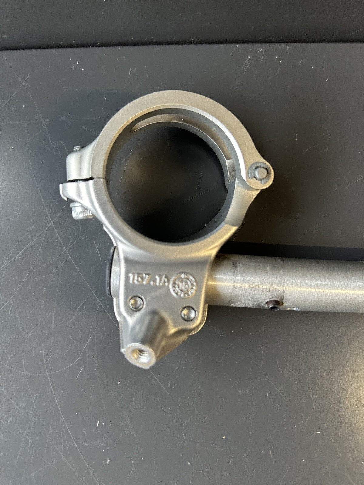 DUCATI PANIGALE 959 RIGHT RH HANDLEBAR CLIP ON BAR **SLIGHTLY BENT** 959 Clip On
